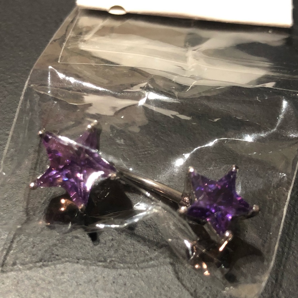 Belly button ring